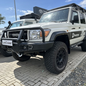 Land Cruiser MINI SUV 8L เครื่องยนต์แก๊สไฮบริดแบบใช้เกียร์ธรรมดาเบาะหนังนั่งพวงมาลัยขวาสีดำ2020 - Product Image 2