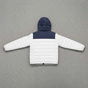 Chaquetas de Mujer Estilo Burbuja Holgadas con Cierre OEM, Logotipo Personalizado, Tela 100% Poliéster, Relleno de Algodón, Chaqueta Gruesa Transpirable - Product Image 6