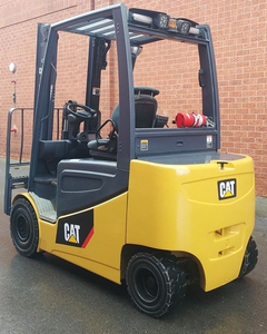 Montacargas Eléctrico para Exteriores Usado de Alta Calidad CAT 2EPC5000 5000 Lbs |   Montacargas Eléctricos CAT de Segunda Mano Disponibles al por Mayor - Product Image 2