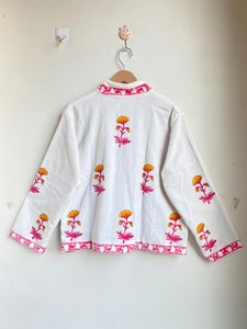 Veste florale rose Veste imprimée Manteau Boho Veste fleur d'hiver Manteau de créateur Noël Cadeaux de fête Vêtements d'extérieur décontractés Superposition - Product Image 3