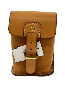 Sac de taille en cuir de vachette de style vintage unisexe pochette à bandoulière étanche pour homme de couleur beige simple et chic - Product Image 4