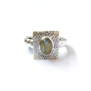 Fashionable Vintage 18K Gold Plated <b>Labradorite</b> <b>Ring</b> (3.6 Grams) Trendy Alloy Fashion <b>Rings</b> Bezel Setting Free Size Gift Jewelry - Product Image 1