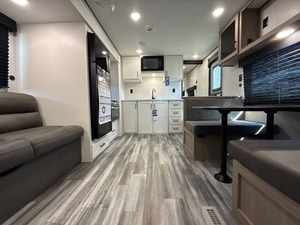 Nouvelle caravane Jayco Jay F-l-i-g-h-t Slx 265BHS 2026 à vendre pour le camping et les voyages - Product Image 5