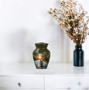 Riding View Urna conmemorativa para cenizas Urna conmemorativa de recuerdo para cenizas humanas para bebé Funeral Majestic Sky Green Urna Tamaño personalizado - Product Image 2