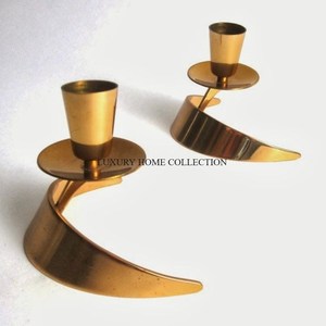 Prime New Look Table Décoratif Argent Ware Cerf Conception Bougeoirs À La Main Tendance Conception Top Vente Bougeoirs - Product Image 5