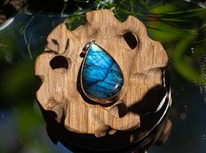 สร้อยคอลาบราดอไรต์สีรุ้งทำด้วยมือจี้หยดน้ำเครื่องประดับ Boho สำหรับผู้หญิงหินบำบัดทางจิตวิญญาณ - Product Image 2