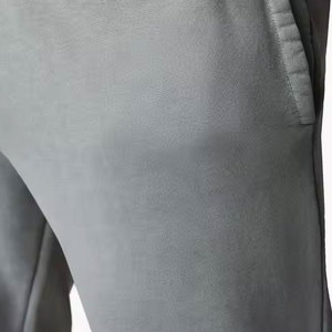 Personnalisé Hommes Survêtement Coton Polyester Slim Fit Deux Pièces Jogger Ensemble DTF DTG Strass Sublimation Sportswear Formation - Product Image 5