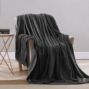 Coperta da letto in pile nera personalizzata all'ingrosso calda morbida tinta unita a buon mercato coperta di flanella spessa per l'inverno - Product Image 3
