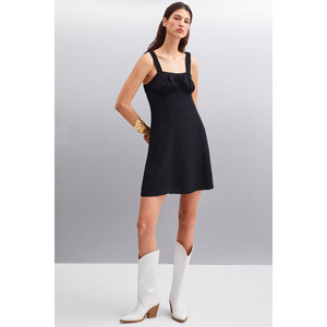 ETHIQUET ERIDANIA Robe courte en tissu crêpe tissé pour femme, col Kuplu Romantik - Product Image 2