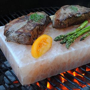 Piastra Rettangolare per Cottura in Sale Rosa dell'Himalaya Naturale 30x20x4 cm 5 kg Classe Energetica A con Supporto in Metallo e Manici per Cucina all'Aperto - Product Image 3