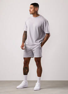 Conjunto de camiseta y pantalones cortos para hombre de tela de algodón lavado de 2 piezas de talla grande gris urbano personalizado, ropa de calle para gimnasio y playa - Product Image 4
