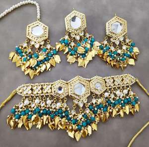Parure de bijoux indienne royale Kundan plaquée or pour mariée, avec cristaux et strass, élégance traditionnelle royale et tendance pour femme - Product Image 1