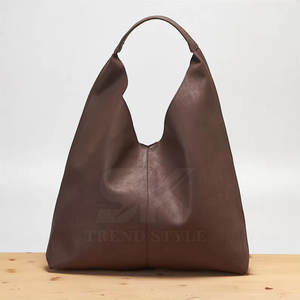 Bolso de Hombro de Cuero de un Solo Color para Mujer, Bolso de Mano Casual de Cuero Suave, Hecho en Pakistán - Product Image 2