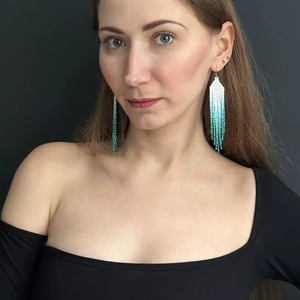 ต่างหูลูกปัดแก้วแบบโมเดิร์นที่มีดีไซน์สีเทอร์ควอยซ์และขอบเครื่องประดับที่เป็นเอกลักษณ์เป็นของขวัญจากงานหัตถกรรม - Product Image 4