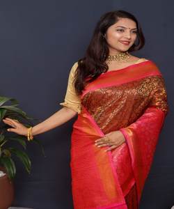 Sari indio para fiesta de boda con diseño de terciopelo - Product Image 2