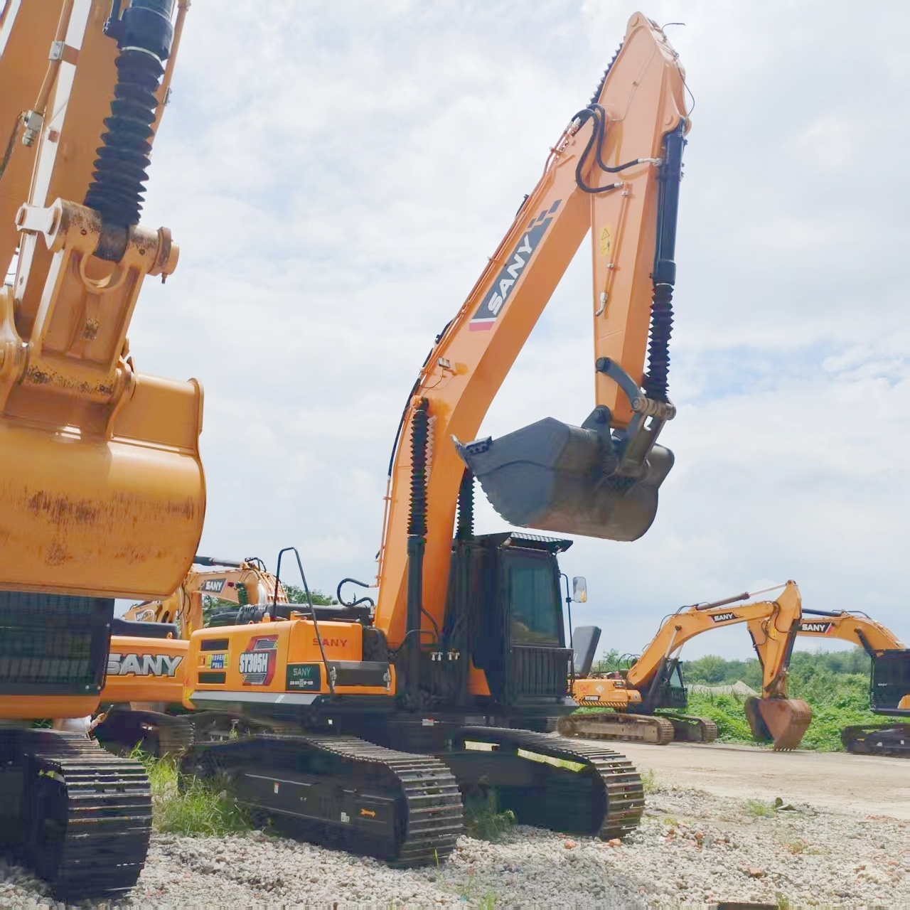 Практически Новый подержанный экскаватор Sany Sy305h Землеройная техника в наличии Sany 305H 75C 125C 135C 215C экскаватор премиум качества