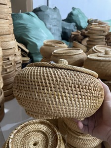 Premium Hand Woven Round Rattan Storage Box With Lid for Fruits and <b>Bread</b> Competitive Price From Vietnam - Product Image 3