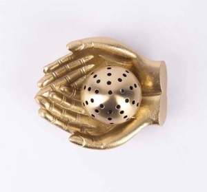 New Design <b>Hand</b> Aluminium <b>Casted</b> Luxury Mabkhara with a modern and luxurious design Bakhoor Incense Burner Arabic style - Product Image 1