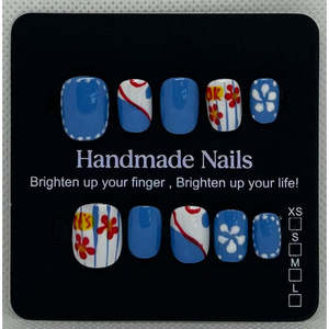 Smalto per unghie XSmall Flower Power, design floreale accattivante per mani piccole - Product Image 1