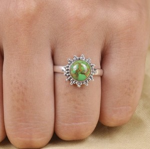 แหวนเงินสเตอร์ลิง925แข็งสไตล์คลาสสิกแหวนทองแดงสีเขียวเทอร์ควอยซ์เครื่องประดับโอนิกซ์ของขวัญที่น่าตื่นตาตื่นใจสำหรับสาวๆสำหรับปาร์ตี้ - Product Image 3