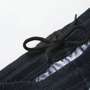 Ensemble de vêtements de basket-ball professionnels en vente Uniforme léger et respirant de sublimation en polyester 100% - Product Image 2