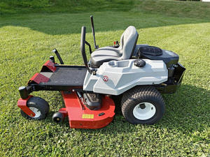 Tondeuse à gazon rotative sans fil Exmark QZE725GKC50200 2025, tondeuse autoportée 4 temps pour couper l'herbe jusqu'à 1000 mm de hauteur maximale - Product Image 4