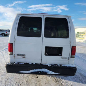 FORD E350 2023 EFFICIENT : Camionnette Propre et Sans Accident, Meilleur <span class=keywords><strong>Prix</strong></span>, Commande <span class=keywords><strong>en</strong></span> Gros Disponible - Product Image 6