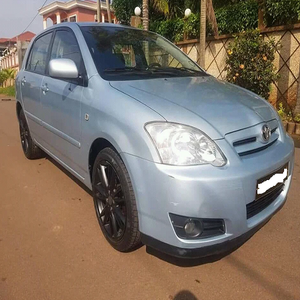 Bastante usado Toyota Runtz Fresh & Clean Automático Sin historial de accidentes Velocidad máxima Mejor precio Venta caliente - Product Image 1