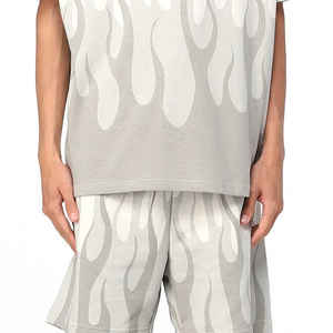 Conjunto de verano de 2 piezas personalizado de alta calidad para hombre, camiseta de manga corta con cuello redondo y pantalones cortos, estilo informal al por mayor - Product Image 4