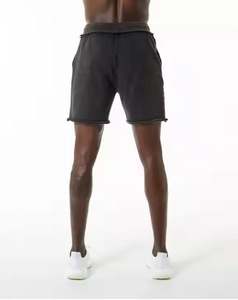 Pantalones cortos lavados de algodón para hombre, ajuste a la moda, proveedor de diseño personalizado OEM, pantalones cortos lavados con ácido de estilo retro, fabricante de ropa de calle para hombre - Product Image 3