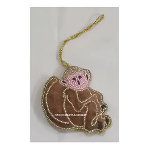 Nuevo diseño creativo Material de clase alta bordado dorado Zari colgante de Navidad para el hogar y la decoración de la boda propósito - Product Image 1