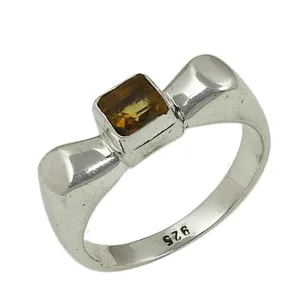 Bague carrée géométrique tendance en argent 925 pour femmes - Plaqué or et rhodium, bijoux religieux chrétiens de qualité supérieure, cadeau - Product Image 2
