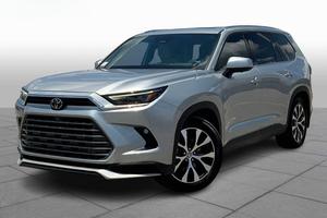 Toyota Grand Highlander Hybrid MAX Limited AWD 2024 - Product Image 5