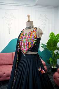 Estilo moderno pesado y hermoso rayón Lehenga Choli & Dupatta Chine Stitch & Real espejo trabajo Kodi encaje Trabajo Mujer moda - Product Image 4