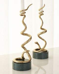 Bougeoir serpent plaqué or de haute qualité avec base en marbre blanc et vert Bougeoir fantaisie fait main décoratif pour événement - Product Image 1