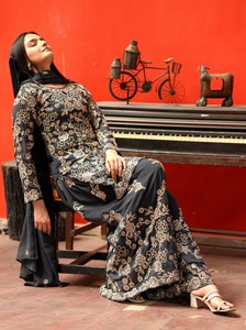 Nuevo diseñador patrón sólido Georgette Sharara traje lindo bohemio Casual hasta la rodilla con trabajo de secuencia de codificación de zorro bordado - Product Image 3