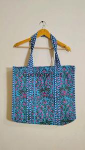 Accessoire de mode d'épaule pour femmes indiennes Hand-Block Quilted Cotton Tote Shopping Carry Bag Brodé Flower Design Digital - Product Image 4