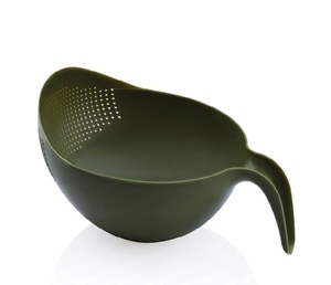 Cesta de lavado de plástico espesado seguro para alimentos con asa para arroz, verduras y colar frutas, Ideal para la preparación de alimentos en la cocina - Product Image 1