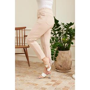 Pantalones de punto acanalado beige con cintura elástica para mujer, talla grande, RMG - Pantalones cómodos de invierno para uso diario - Product Image 3