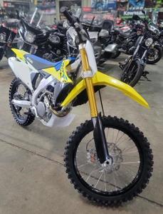 Motocross de haute qualité RM-Z250, Suzuki, 100% d'origine, scellé en usine avec 1 an de garantie - Product Image 2