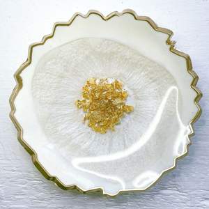 Bol de service de fête classique en résine époxy écologique, de qualité supérieure, nouvellement conçu et élégant, par Quality Enterprises - Product Image 1