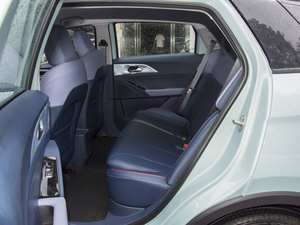 Véhicule d'occasion 2025 Jih-e E Fire-fly, petit SUV, véhicule à énergie nouvelle, 5 places, 120 kW, véhicule électrique, vente flash - Product Image 6