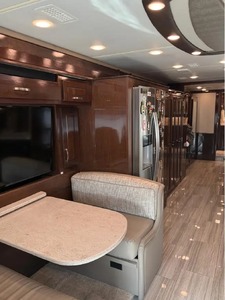 ผู้จำหน่ายรถบ้านมือสอง Jayco Embarcadero Class A ปี 2021 เครื่องยนต์ดีเซล รุ่น 39 BH พร้อมขาย - Product Image 5