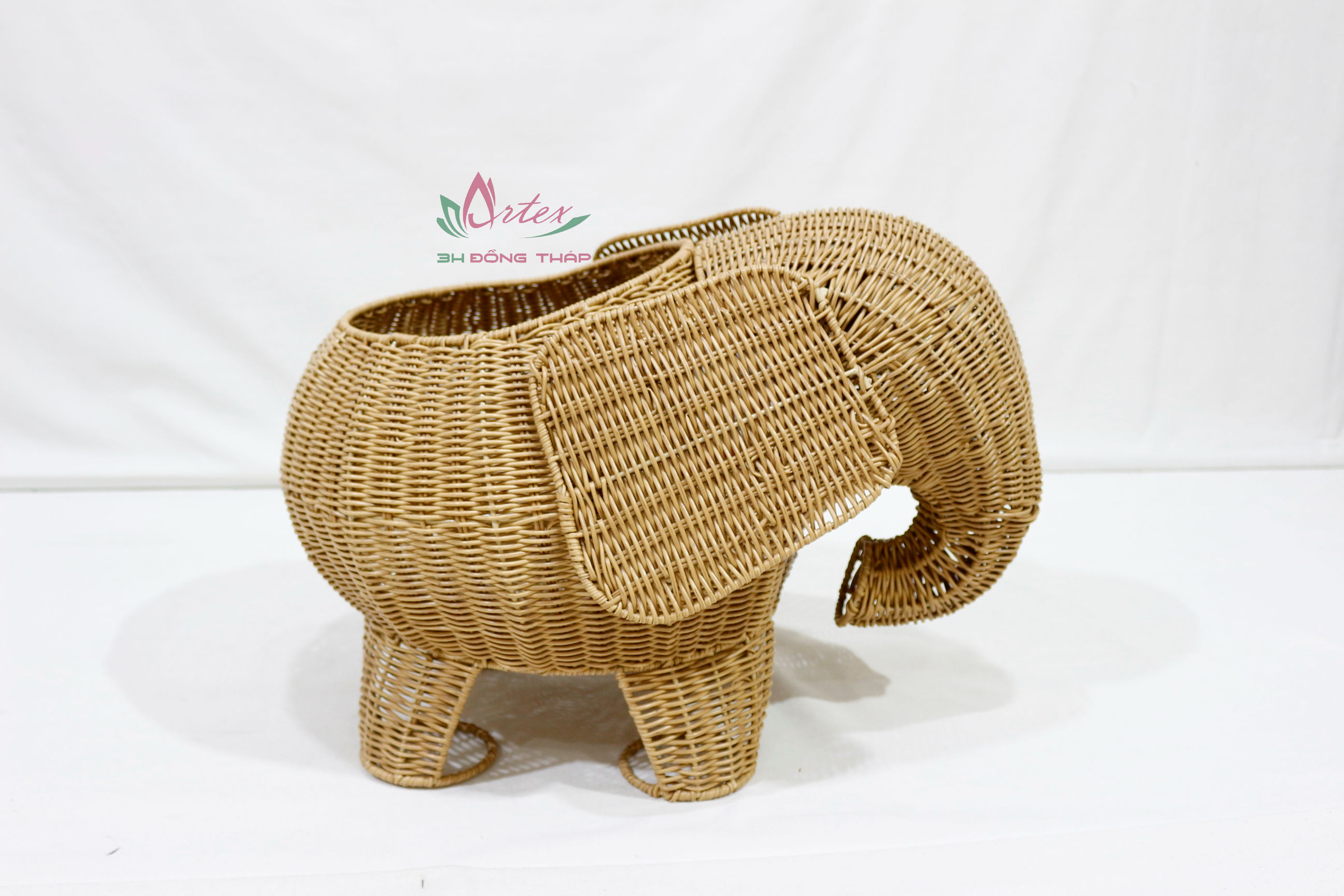 สีน้ำตาล