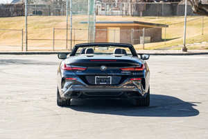 BMW Série 8 d'occasion en excellent état, modèle 2025 - Product Image 2