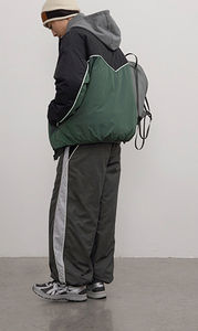 2025ชุดวอร์มไนลอนกันน้ำสำหรับผู้ใหญ่เสื้อกันลมระบายอากาศขนาดใหญ่พิเศษดีไซน์พิเศษสำหรับฤดูหนาว - Product Image 6