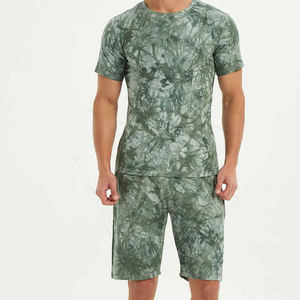 Nouveau style de vêtements de sport d'été pour hommes Ensemble deux pièces taille personnalisée OEM T-shirt et short respirant - Product Image 1