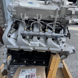 Moteur diesel V8 6,7 L Power Stroke d'occasion en gros pour F-250/F-350/F-450/F-550 - Product Image 2