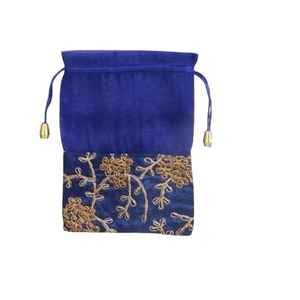 Sacs cadeaux en soie brodés Potli avec un design durable et réutilisable, couleur et logo personnalisés pour un emballage cadeau élégant - Product Image 1