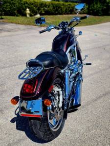 Motocyclette Harley-Davidson V-Rod d'occasion à bas prix, modèle 2005, à vendre - Product Image 5